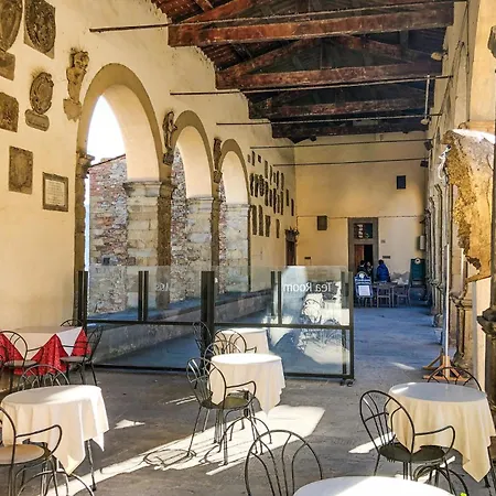 Holiday home Stunning In Castiglion Fiorentino